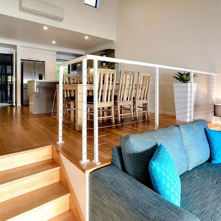 Shorelines 31 Renovated Upmarket Two Bedroom Apartment With Ocean Views And Buggy Hamilton Island Kültér fotó
