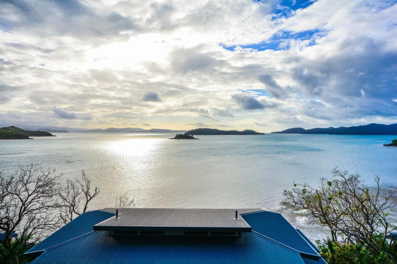 Shorelines 31 Renovated Upmarket Two Bedroom Apartment With Ocean Views And Buggy Hamilton Island Kültér fotó